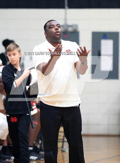 Thumbnail 3 in West Craven vs. New Bern (Craven County Holiday Hoops Tournament) photogallery.
