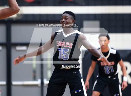 Thumbnail 2 in West Craven vs. New Bern (Craven County Holiday Hoops Tournament) photogallery.