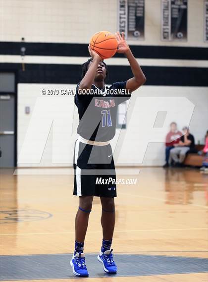 Thumbnail 1 in West Craven vs. New Bern (Craven County Holiday Hoops Tournament) photogallery.