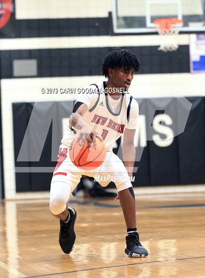 Thumbnail 1 in West Craven vs. New Bern (Craven County Holiday Hoops Tournament) photogallery.
