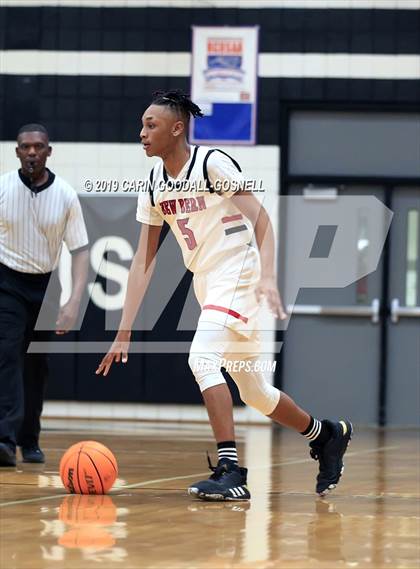Thumbnail 2 in West Craven vs. New Bern (Craven County Holiday Hoops Tournament) photogallery.