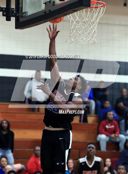 Thumbnail 1 in West Craven vs. New Bern (Craven County Holiday Hoops Tournament) photogallery.