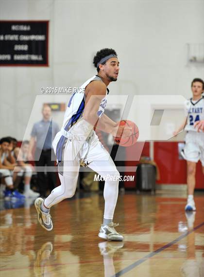 Thumbnail 3 in Hickory Grove Christian vs Calvary Day (WNC Holiday Classic) photogallery.