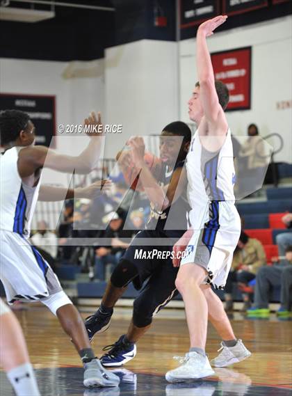 Thumbnail 2 in Hickory Grove Christian vs Calvary Day (WNC Holiday Classic) photogallery.