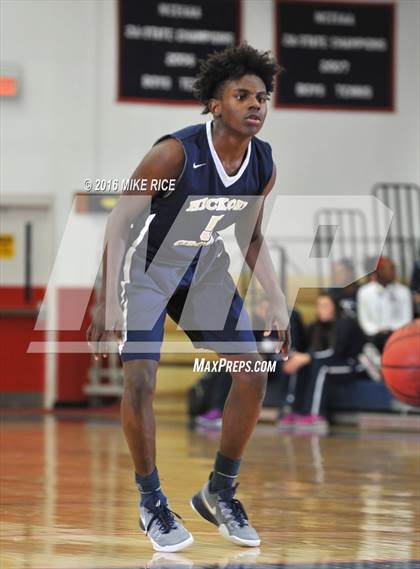 Thumbnail 1 in Hickory Grove Christian vs Calvary Day (WNC Holiday Classic) photogallery.