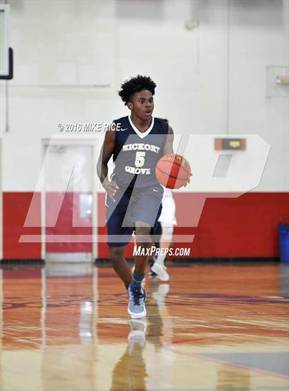 Thumbnail 1 in Hickory Grove Christian vs Calvary Day (WNC Holiday Classic) photogallery.