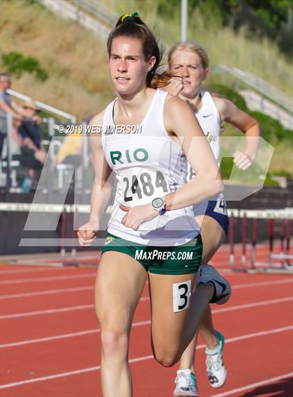 Thumbnail 1 in SacTown Races (Middle and Long Distance) photogallery.