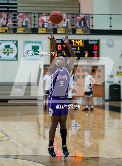 Thumbnail 3 in Muncie Central @ Avon (Scrimmage) photogallery.