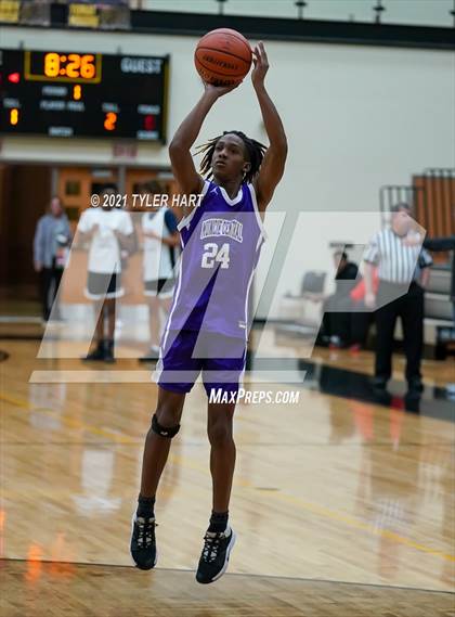 Thumbnail 1 in Muncie Central @ Avon (Scrimmage) photogallery.
