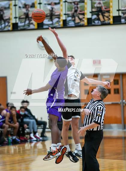 Thumbnail 3 in Muncie Central @ Avon (Scrimmage) photogallery.