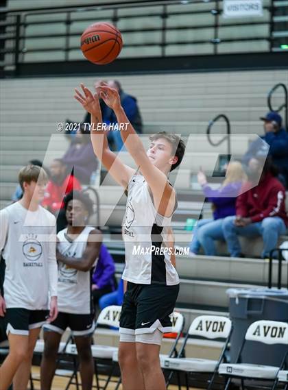 Thumbnail 1 in Muncie Central @ Avon (Scrimmage) photogallery.