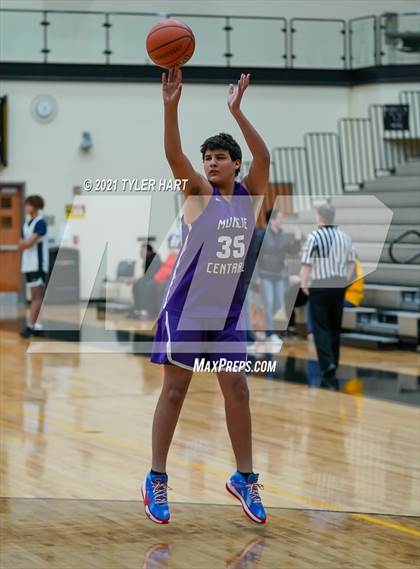 Thumbnail 1 in Muncie Central @ Avon (Scrimmage) photogallery.