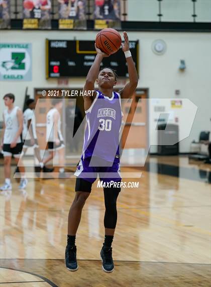 Thumbnail 3 in Muncie Central @ Avon (Scrimmage) photogallery.