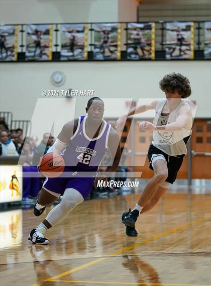 Thumbnail 2 in Muncie Central @ Avon (Scrimmage) photogallery.