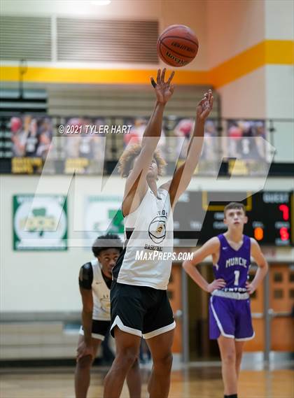 Thumbnail 3 in Muncie Central @ Avon (Scrimmage) photogallery.
