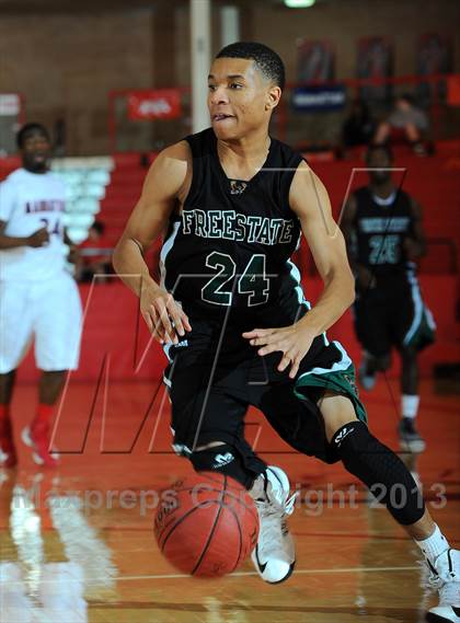 Thumbnail 2 in Manhattan vs. Lawrence Free State (McPherson Invitational) photogallery.