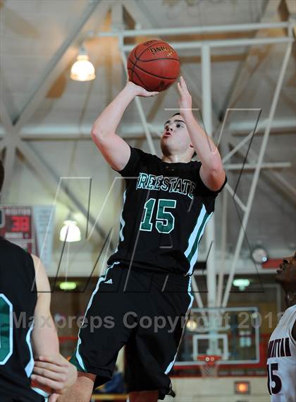 Thumbnail 2 in Manhattan vs. Lawrence Free State (McPherson Invitational) photogallery.