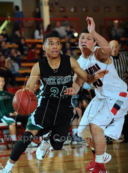 Thumbnail 3 in Manhattan vs. Lawrence Free State (McPherson Invitational) photogallery.