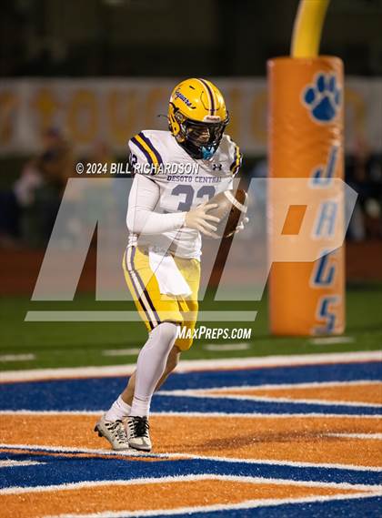 Thumbnail 2 in DeSoto Central @ Madison Central (MHSAA 7A North Round 1 Playoff) photogallery.