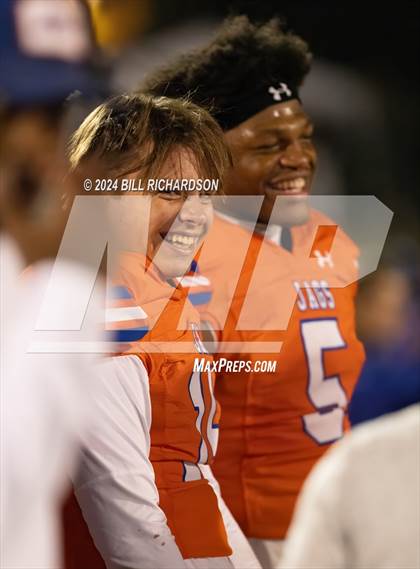Thumbnail 3 in DeSoto Central @ Madison Central (MHSAA 7A North Round 1 Playoff) photogallery.