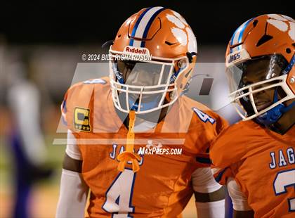 Thumbnail 1 in DeSoto Central @ Madison Central (MHSAA 7A North Round 1 Playoff) photogallery.