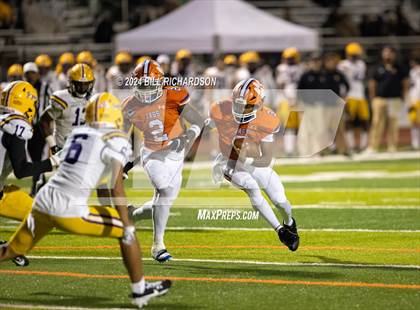 Thumbnail 1 in DeSoto Central @ Madison Central (MHSAA 7A North Round 1 Playoff) photogallery.