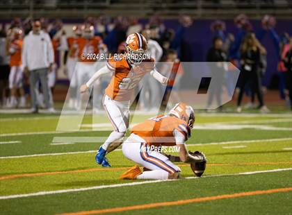 Thumbnail 1 in DeSoto Central @ Madison Central (MHSAA 7A North Round 1 Playoff) photogallery.
