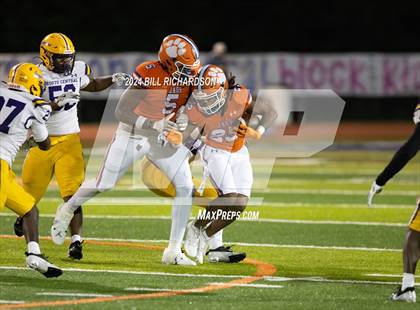 Thumbnail 1 in DeSoto Central @ Madison Central (MHSAA 7A North Round 1 Playoff) photogallery.