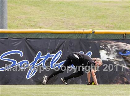 Thumbnail 3 in Hebron vs Guyer (5A Region1 Bidistrict) photogallery.