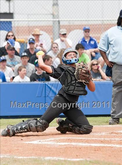 Thumbnail 1 in Hebron vs Guyer (5A Region1 Bidistrict) photogallery.