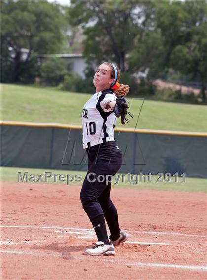 Thumbnail 2 in Hebron vs Guyer (5A Region1 Bidistrict) photogallery.