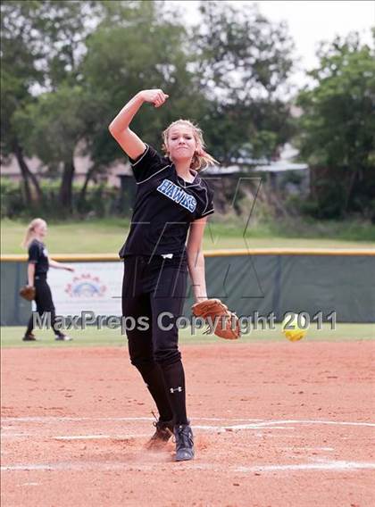Thumbnail 2 in Hebron vs Guyer (5A Region1 Bidistrict) photogallery.