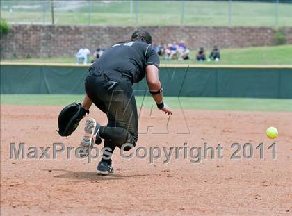 Thumbnail 3 in Hebron vs Guyer (5A Region1 Bidistrict) photogallery.