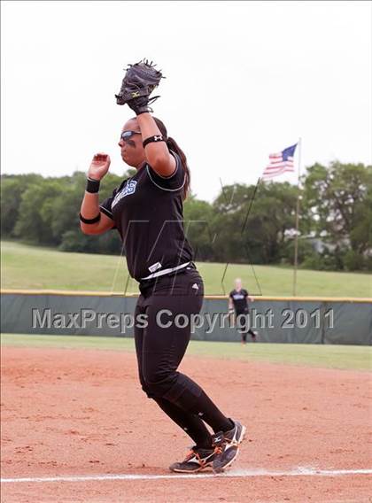 Thumbnail 2 in Hebron vs Guyer (5A Region1 Bidistrict) photogallery.