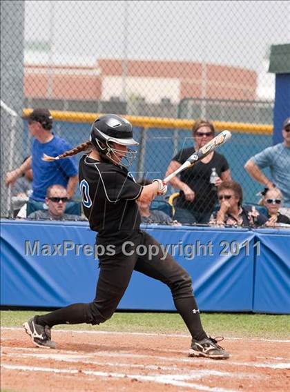 Thumbnail 2 in Hebron vs Guyer (5A Region1 Bidistrict) photogallery.
