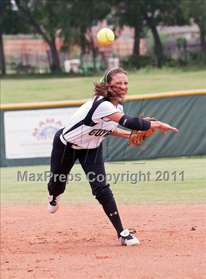 Thumbnail 2 in Hebron vs Guyer (5A Region1 Bidistrict) photogallery.