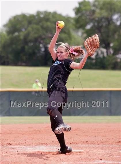 Thumbnail 3 in Hebron vs Guyer (5A Region1 Bidistrict) photogallery.