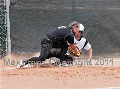 Thumbnail 1 in Hebron vs Guyer (5A Region1 Bidistrict) photogallery.