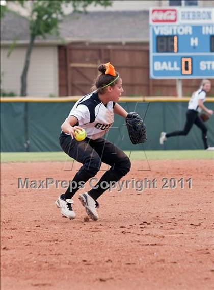 Thumbnail 2 in Hebron vs Guyer (5A Region1 Bidistrict) photogallery.
