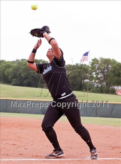 Thumbnail 3 in Hebron vs Guyer (5A Region1 Bidistrict) photogallery.