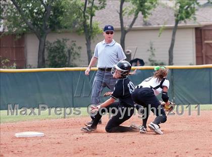 Thumbnail 3 in Hebron vs Guyer (5A Region1 Bidistrict) photogallery.