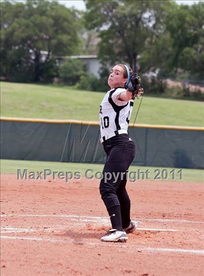 Thumbnail 3 in Hebron vs Guyer (5A Region1 Bidistrict) photogallery.