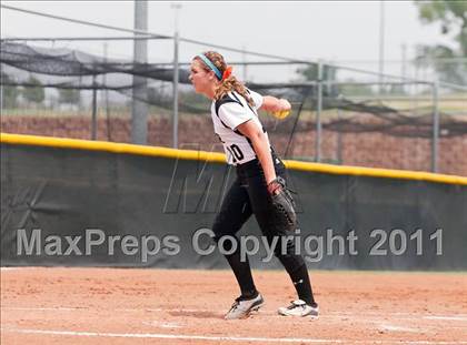 Thumbnail 3 in Hebron vs Guyer (5A Region1 Bidistrict) photogallery.