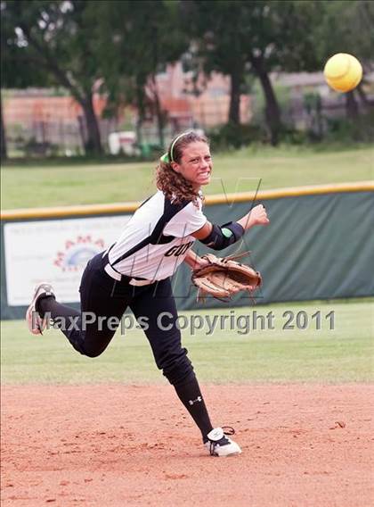 Thumbnail 3 in Hebron vs Guyer (5A Region1 Bidistrict) photogallery.