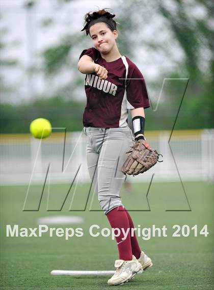 Thumbnail 3 in St. Saviour vs St. Edmund Prep (CHS AA Final) photogallery.