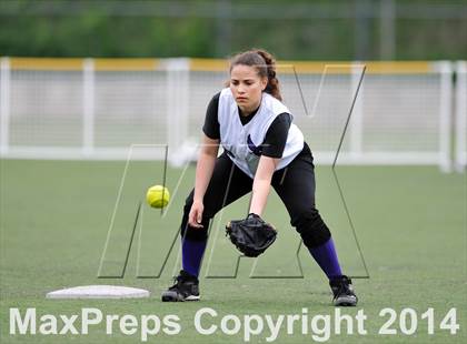Thumbnail 2 in St. Saviour vs St. Edmund Prep (CHS AA Final) photogallery.