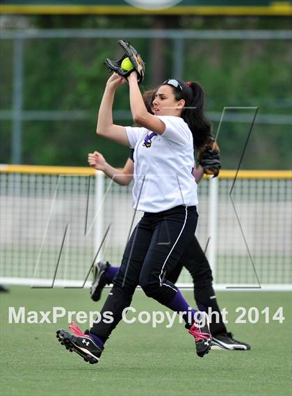 Thumbnail 2 in St. Saviour vs St. Edmund Prep (CHS AA Final) photogallery.