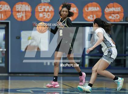 Thumbnail 3 in Monterey Trail @ Vista del Lago photogallery.