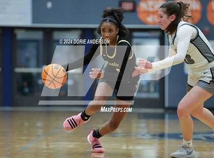 Thumbnail 3 in Monterey Trail @ Vista del Lago photogallery.