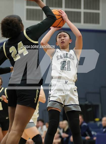Thumbnail 3 in Monterey Trail @ Vista del Lago photogallery.